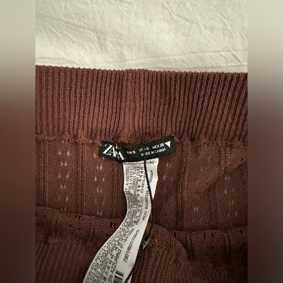 Zara Ruffled Full Length Pants - Picture 5 of 5